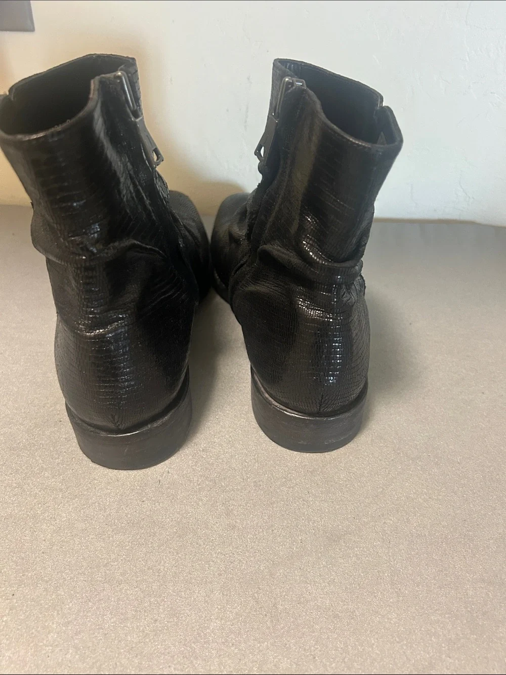 John Varvatos Morrison Sharpey Leather Zip Ankle Boots